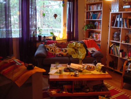 Dressad lägenhet till kortfilmen Såna som du, i regi av Miro Anter.